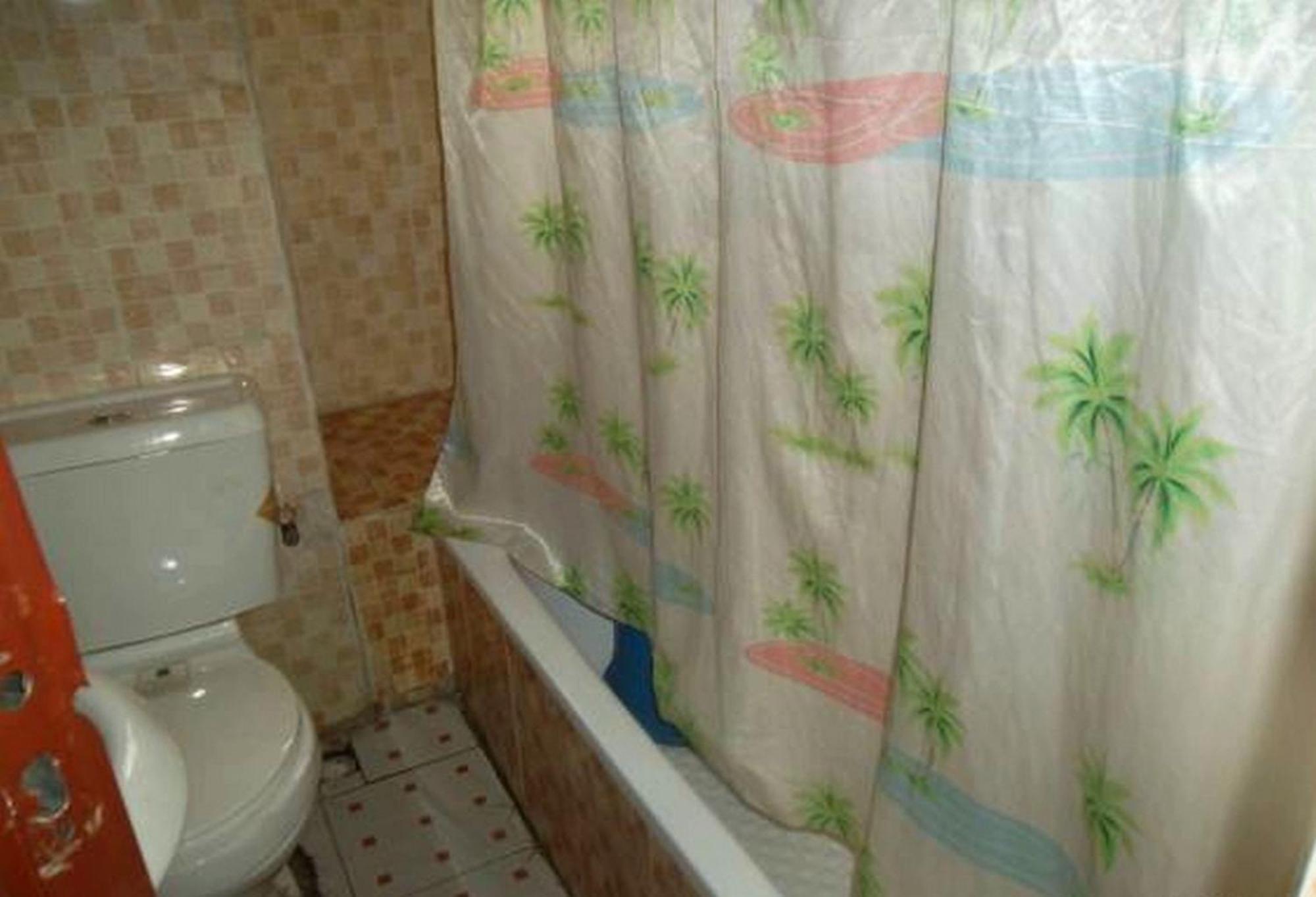 Room in Lodge - Clen-phil Hotels And Suite Port Harcourt Buitenkant foto