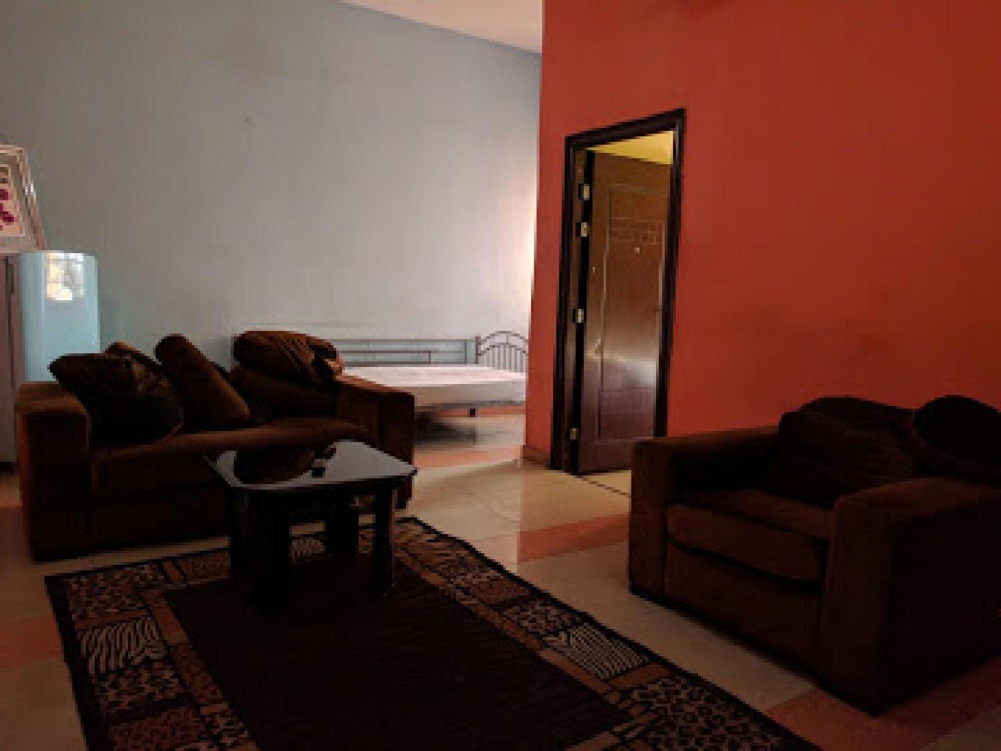 Room in Lodge - Clen-phil Hotels And Suite Port Harcourt Buitenkant foto